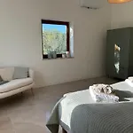 Do Algarve Eco-friendly Countryside Retreat Heated Pool 21 Guests Armacao De Pêra