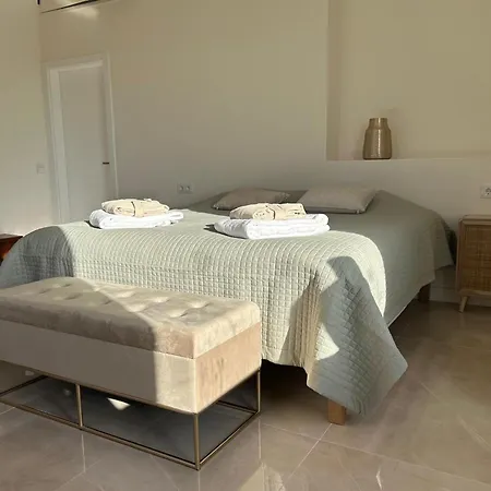 Villa Do Algarve Eco-friendly Countryside Retreat Heated Pool 21 Guests Armacao De Pera *